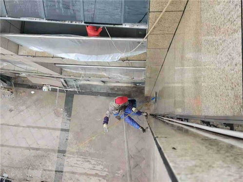 商場外墻清洗服務 遵義永秀清潔，讓您的建筑煥然一新